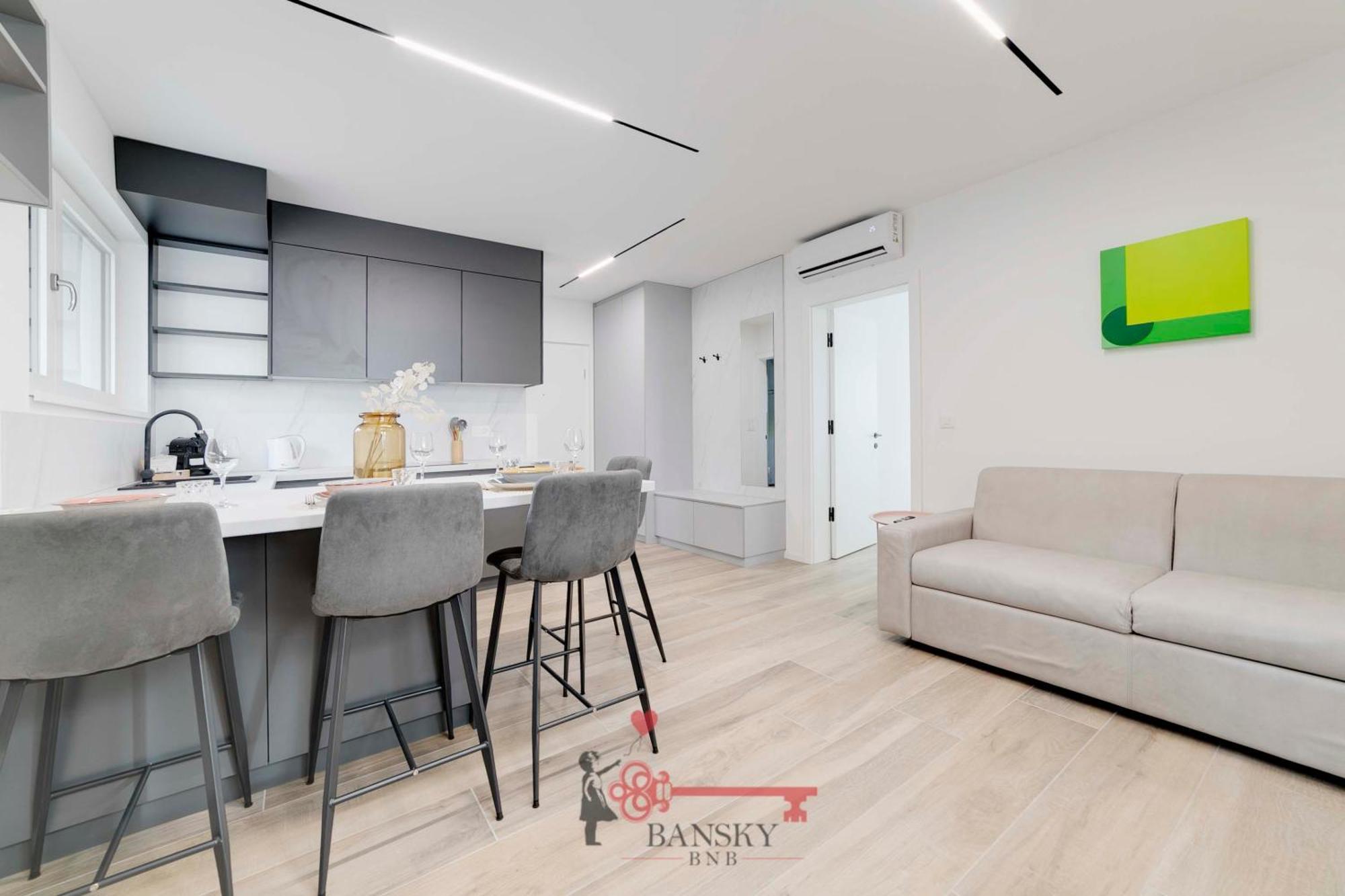 Home Sofia Room 2 - Modern Station -By Easylife Swiss 盧加諾 外观 照片
